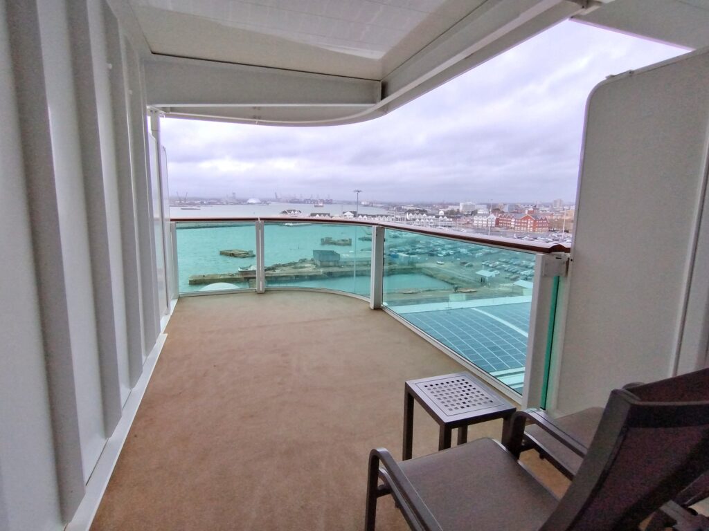 The large balcony of P&O Iona cabin 11320