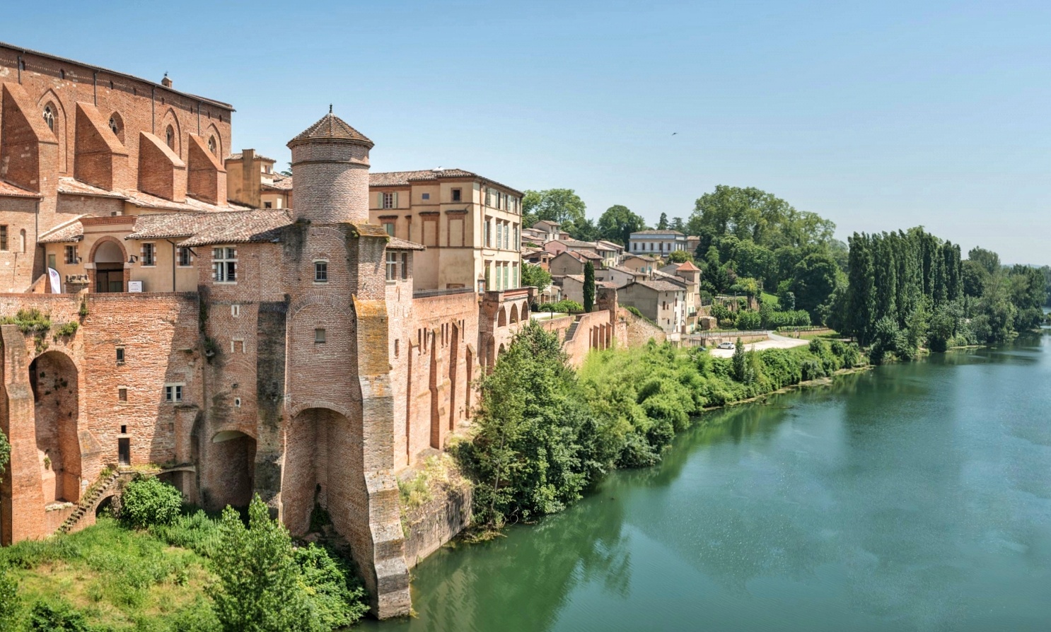 Grab Your Pillow, Abbey Saint Michel, Gaillac